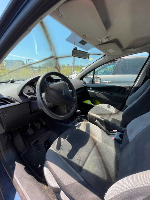 Peugeot 207 para peças