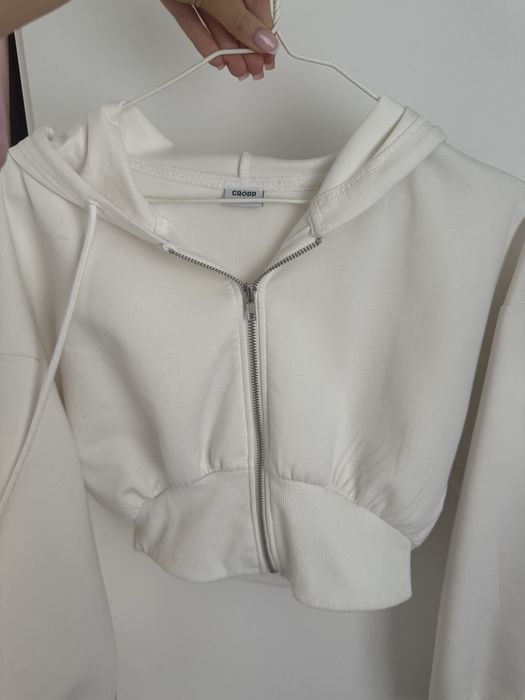 Біла Зіп кофта cropp