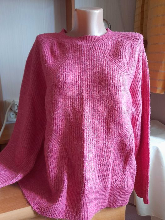 джемпер женский 48 р.