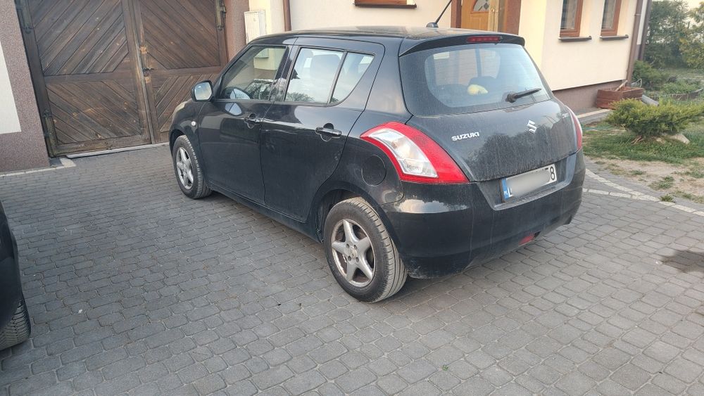 Suzuki SWIFT 2010r