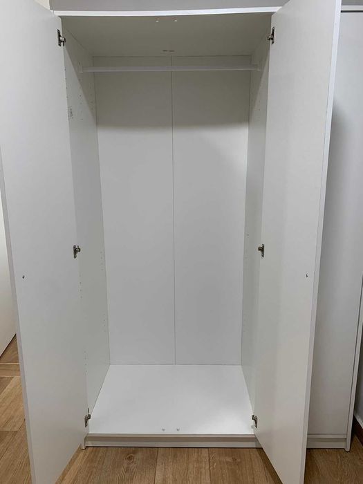 Móveis brancos da Ikea.