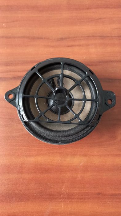 Динамик Audi Audi Q7 4m0035416