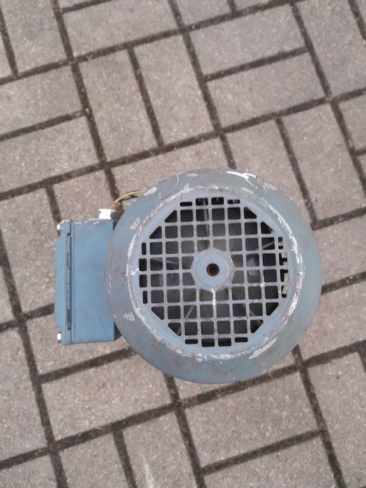 Motoreduktor 0,75 kw 188 obr sew