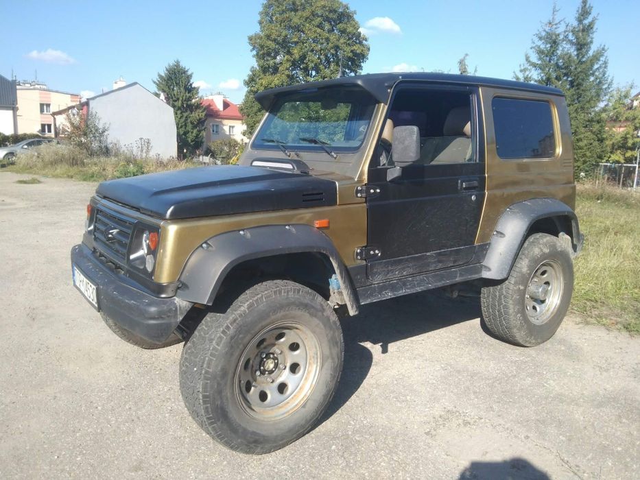 Suzuki Samurai