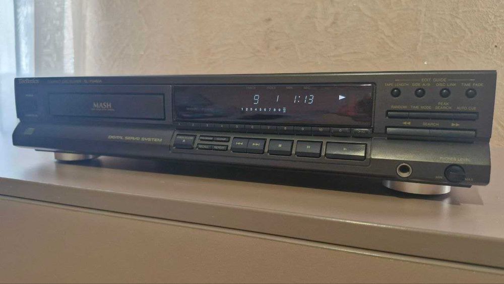 CD плеер Technics SL-PG460A