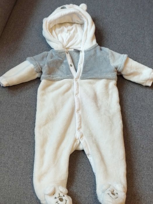 Pajacyk. bialo- szary.