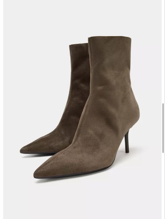Коричневі жіночі черевики на підборах Zara