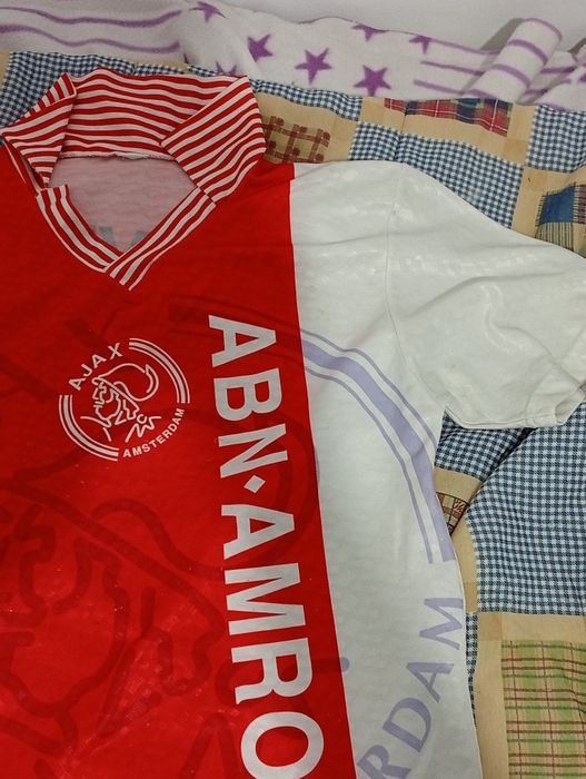Equipamento Jogador Kluivert do Ajax tamanho XL