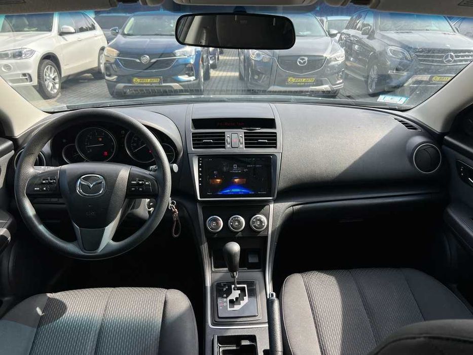 Mazda 6     2012