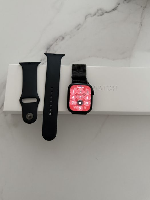 Apple Watch 8 45mm Cellular