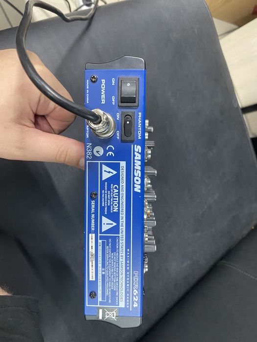 Пассивный Микшерный Пульт Samson MDR 624 микшер