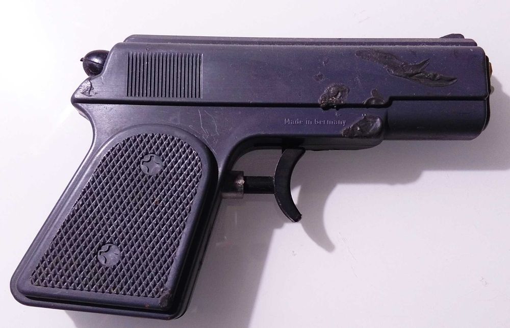 Antiga Bisnaga Carnaval ~ "REVOLVER IDEAL" ~ Made in Germany ~ Anos 60