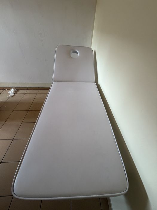 Łóżko kosmetyczne