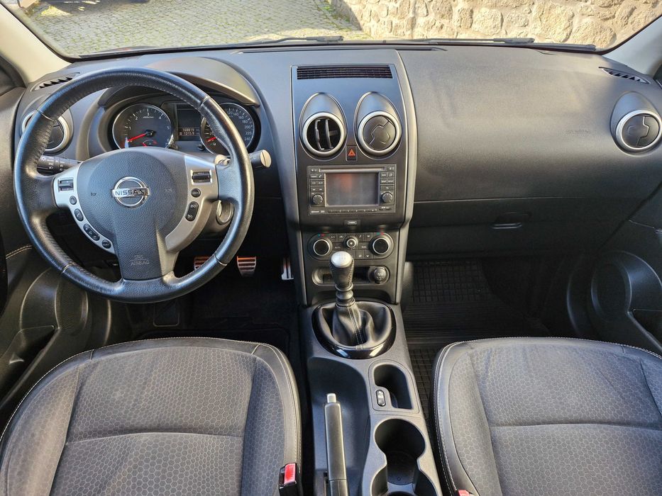 Nissan Qashqai Tekna Premium 1.6dCi 130cv FULL EXTRAS - Nacional