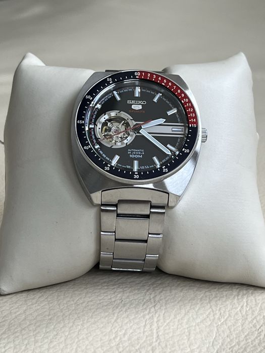 Seiko 5 Sport retro open heart Automatic ssa329k1
