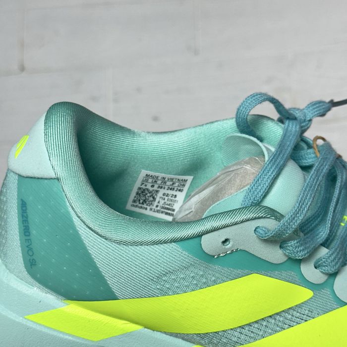 кросівки Adidas Adizero