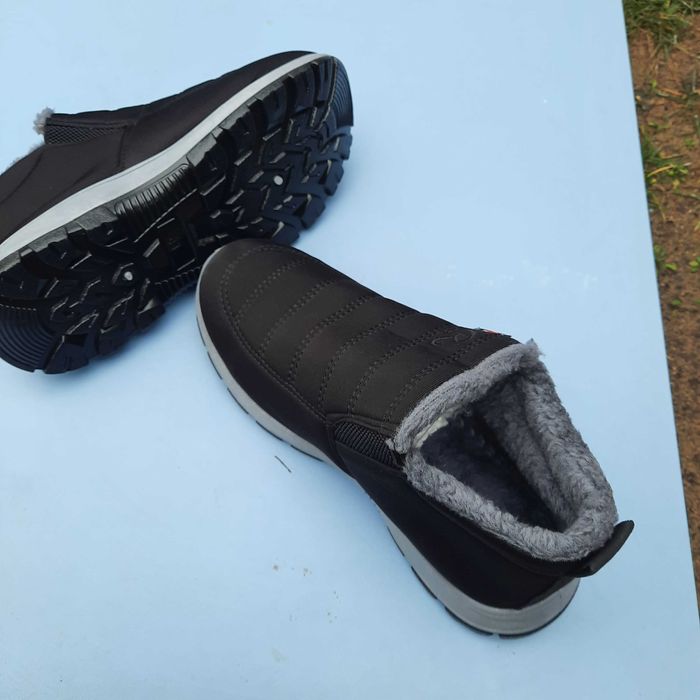 Зимове взуття (дутики)