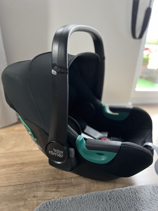 Fotelik samochodowy Britax Romer Baby Safe 3 isize