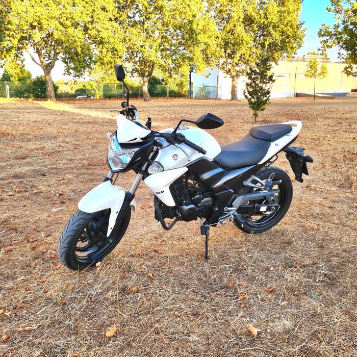 Mota sym wolf 125 poucos km