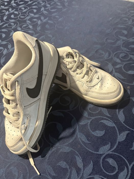 Vendo sapatilhas nike como novas