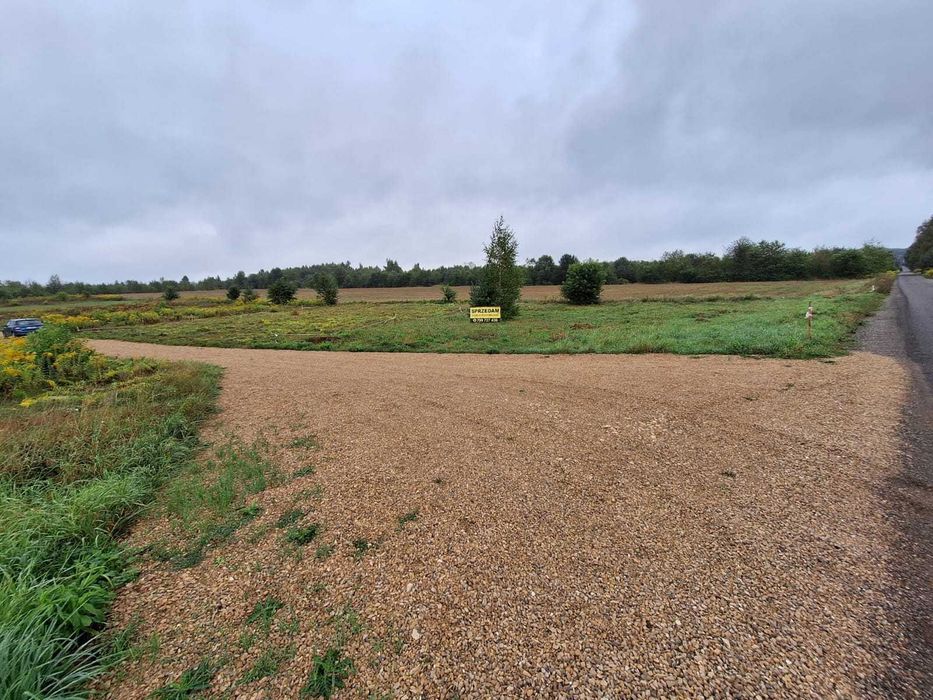 Mirów ul. Turystyczna, świetna lokalizacja, wydane WZ, blisko centrum 710 m² dojazd z dwóch stron działki - Więcej