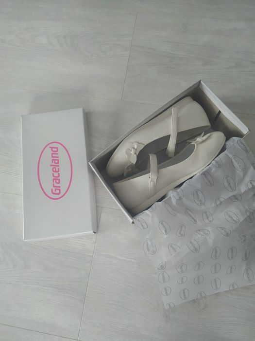 Buty komunijne dla dziewczynki 34