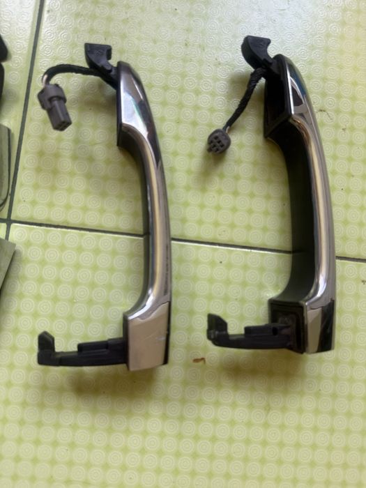 Комплект никилированых ручек