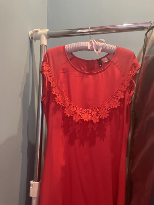 Платье на каждый день,нарядное