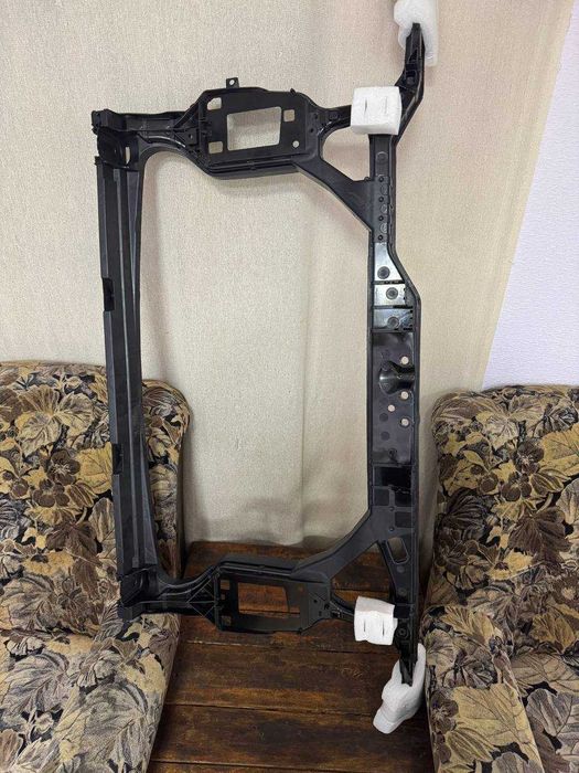 Панель передня телевизор/телевізор/Панель/радиаторов/всі моделі АВТО