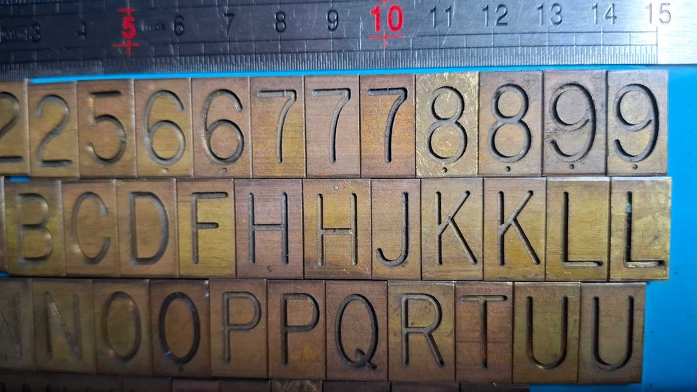 Alfabeto para pantógrafo