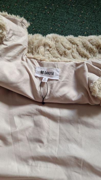 Dłuższa kamizelka bezrękawnik futerko sztuczne