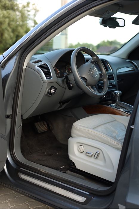 Audi Q 5 Quattro premium +