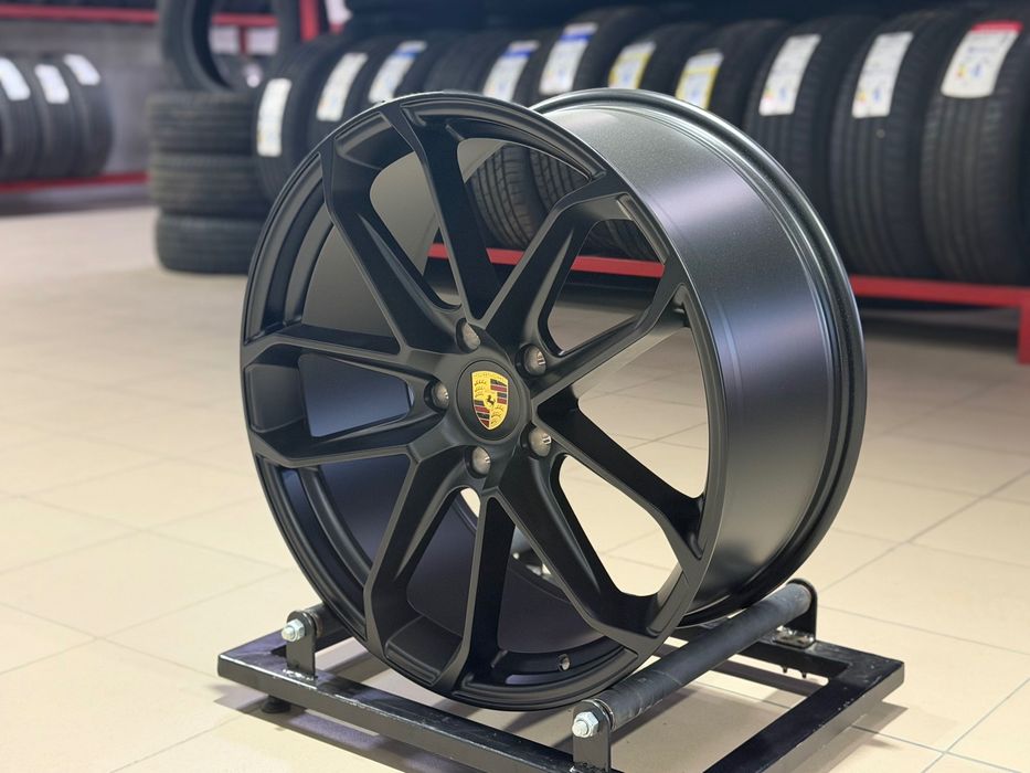 Різноширокі диски Replica Porsche 878 SB R22*10/11,5 5x130 ET45/61 Dia71,56