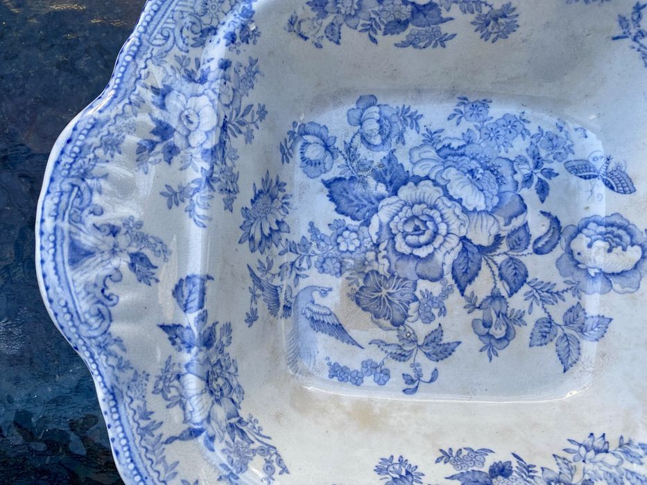 Прекрасний антикварний  терін