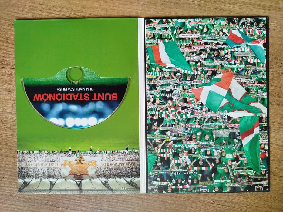 BUNT STADIONÓW Film Mariusza Pilisa Stan bdb