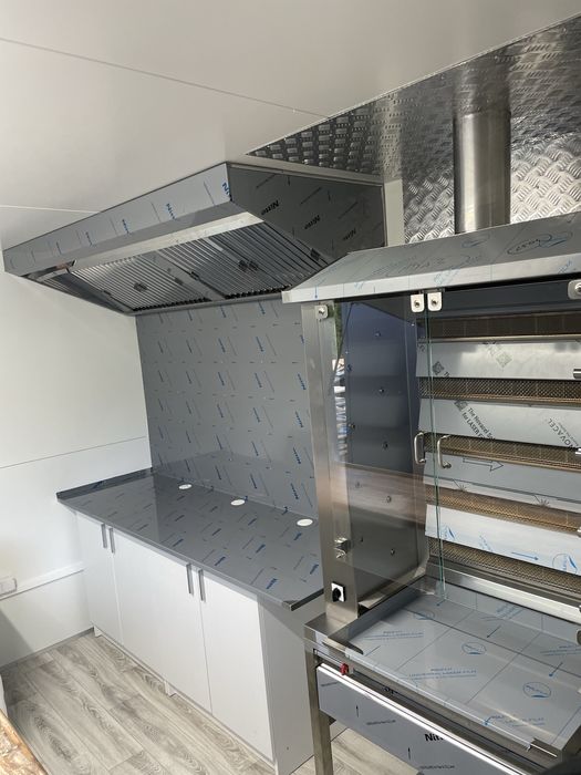 Przyczepa gastronomiczna - kurczak z rożna