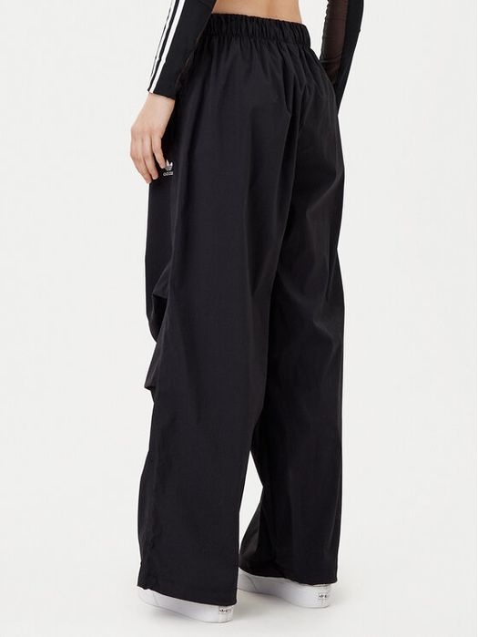 Spodnie dresowe czarne z wysokim stanem adidas S