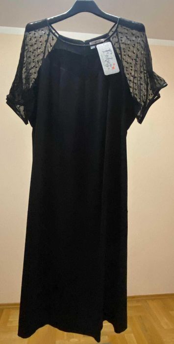 Sukienka czarna rozmiar 54