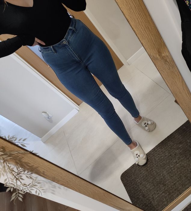 Dżinsy Missguided Tall dla wysokich z  wysokimi stanem