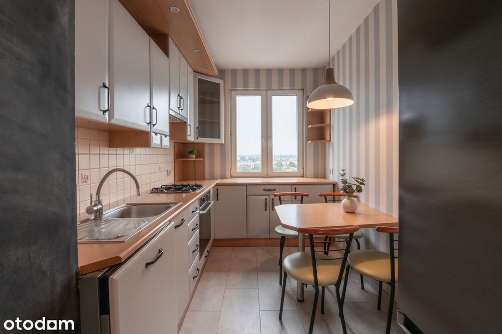 3 pokoje w centrum Torunia | loggia | Młodzieżowa
