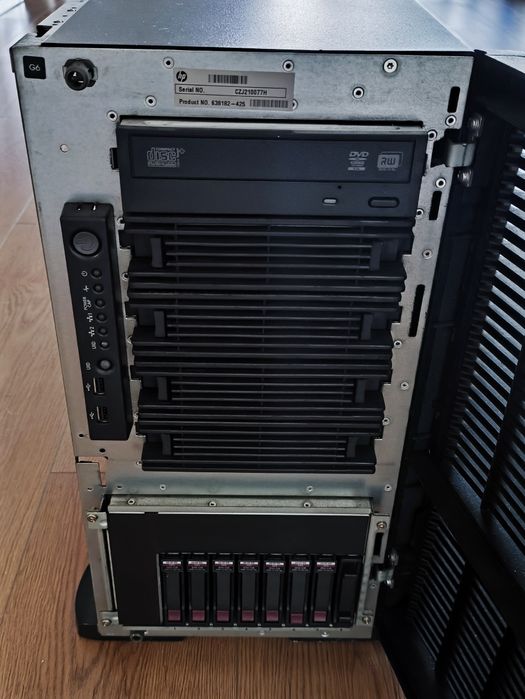 HP ProLiant ML350 G6 | 96GB RAM | 2x Xeon | 7x SAS 300GB | RAID