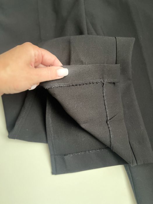 Брюки Zara чорні з розрізами по боках розмір s