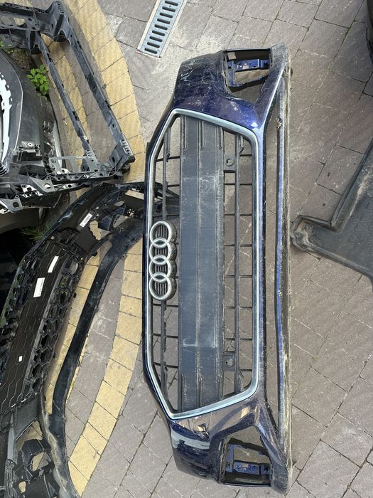 Бампер Audi A4 B9 Рестайлінг 2020-