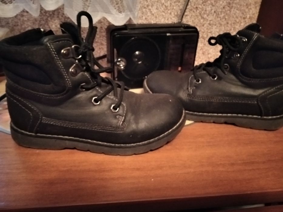 Ботінки кросівки