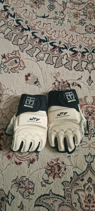 Продам комплект екіпірування для тхеквондо