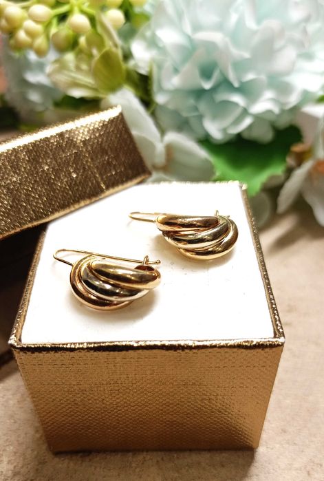 Złote kolczyki p.585/2,21g