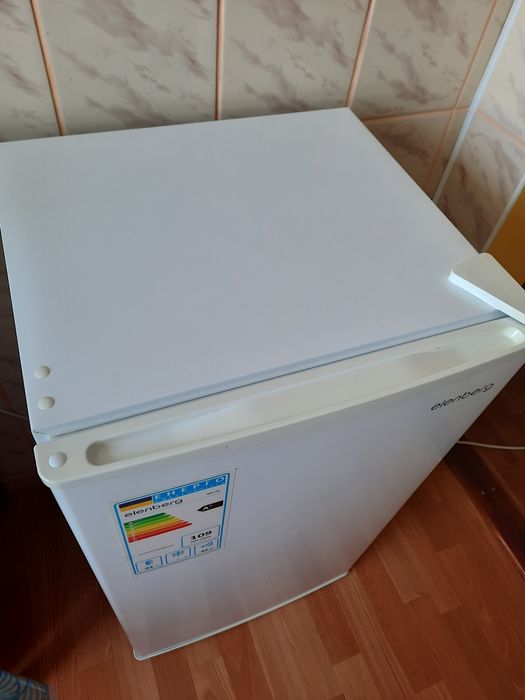 Холодильник 84 см elenberg
