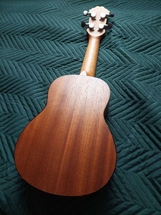 Ukulele sopranowe FZU-06S z pokrowcem