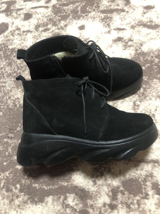 Зимові ботінки.