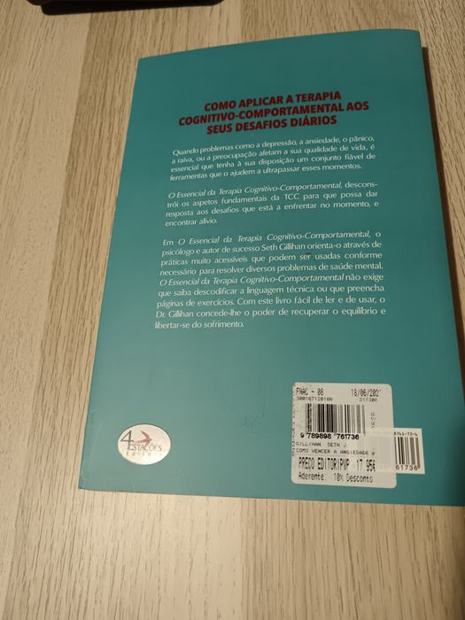 Vendo livro a psicologia